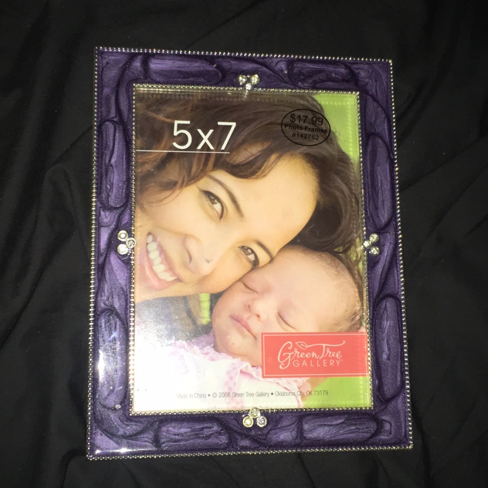 NEW 5 X 7 Green Tree Gallery Photo Frame